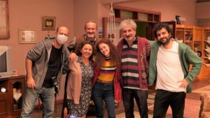 Bir Yeralti Sitcomu Izle