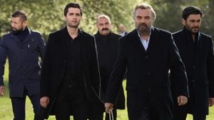 Eskiya Dunyaya Hukumdar Olmaz Izle